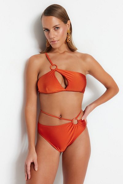 Trendyol Collection Ψηλόμεσο κανονικό πόδι μπικίνι με αξεσουάρ κανέλας TBESS23BA00129