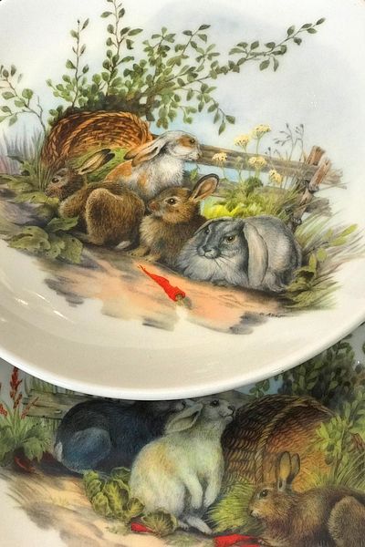 Bursa Porselen Dekor Rabbit Pattern 4 Piece Cake Plate