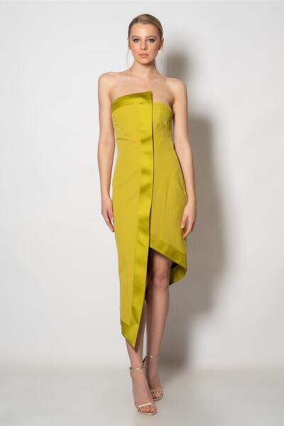 RENGIN Asymmetric Cut Strapless Crepe Dress