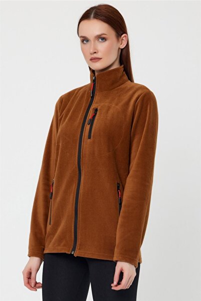 MAXIMILLIAN Γυναικείο φλις καραμέλα χρώματος με 3 τσέπες με φερμουάρ και γιακά μπατό, φλις εξωτερικού χώρου