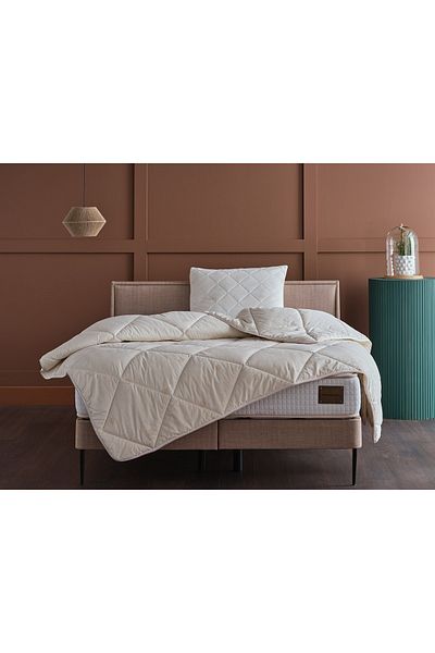 Doqu Home Festival White Wool Quilt - Single King Size