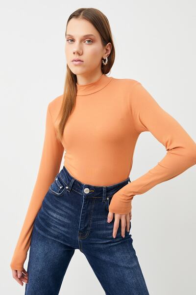 Ladima Corp de somon pentru femei