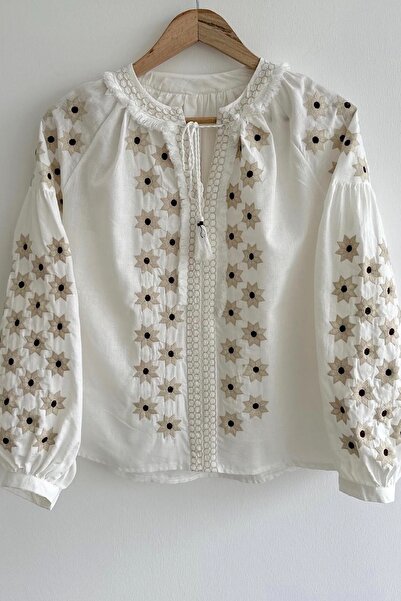 FEMELLE Дамско бохемско етническо яке с бродерия и пискюли за нов сезон