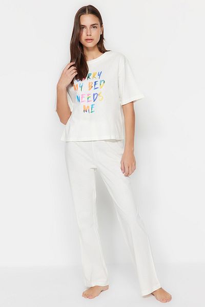 Trendyol Collection Pyjama - Ecru - Mit Slogan
