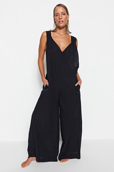 Trendyol Collection Jumpsuit - Schwarz - Relaxed Fit