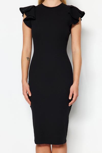 Trendyol Collection Μαύρα μανίκια με ραβδώσεις φουσκωτό Bodycone/Εφαρμοσμένο μίντι εύκαμπτο πλεκτό μολύβι φόρεμα TWOSS23EL01708