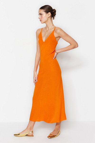 Trendyol Collection Πορτοκαλί Maxi Πλεκτό Φόρεμα - Basic Model TWOSS20EL1574