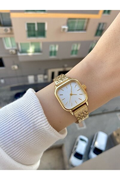 İSTLİV الحد الأدنى من ساعة اليد النسائية ذات اللون الذهبي