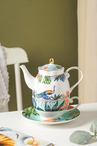Vadi Peacock 4 Piece Peacock Patterned Tea and Coffee Cup + Porcelain Teapot Set
