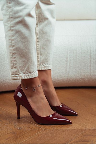 NİŞANTAŞI SHOES Melody Damen-Stiletto aus burgunderrotem Lackleder mit spitzer Zehenpartie
