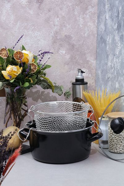AROW Thor Enamel Frying Pan 22cm Black