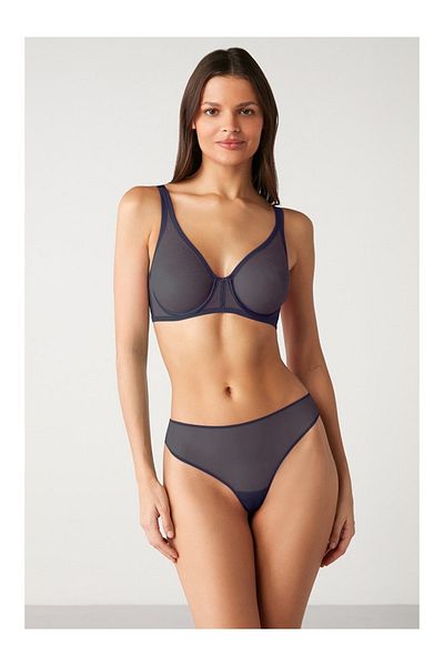 Kom Sutien Mell