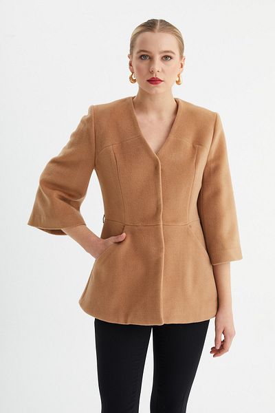 Balizza Three-Quarter Sleeve Collarless Short Coat