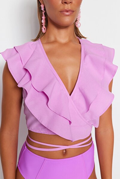 Trendyol Collection Bluzka o kroju cyklamenu z tkaną falbanką TBESS23BZ00044