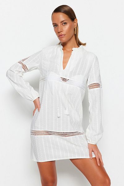 Trendyol Collection Λευκό Μίνι υφαντό φόρεμα παραλίας TBESS23EL00251