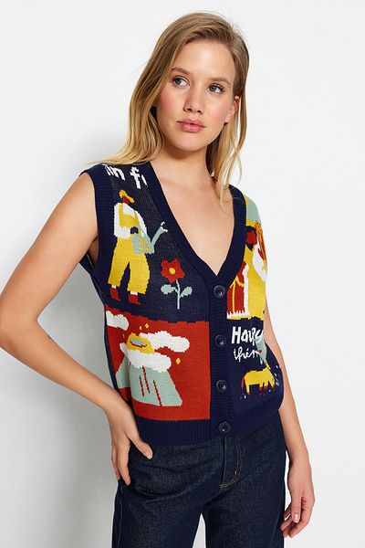Trendyol Collection Bunte geknöpfte Strickweste – TWOAW22HI0331