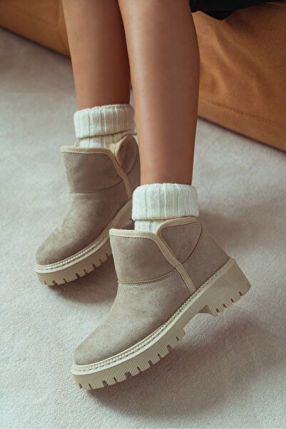 NİŞANTAŞI SHOES Γυναικείες μπότες Lawanda Beige Suede Flat Sole με γούνα στο εσωτερικό