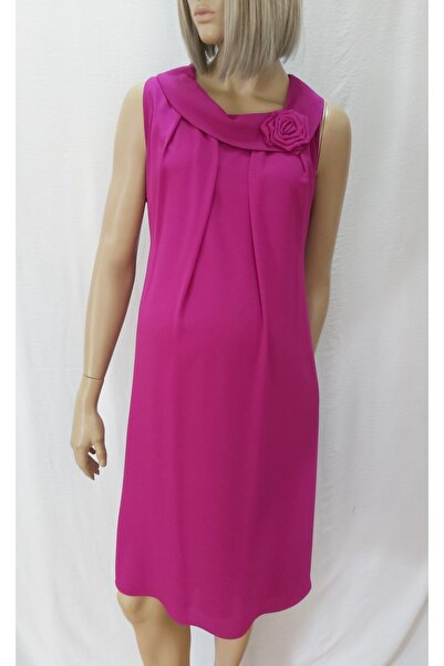 Tria فستان حمل صيفي - كوبي بياقة مدببة