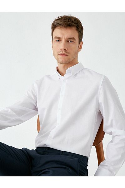 Koton Pánska biela popelínová tkanina s klasickým golierom s dlhým rukávom