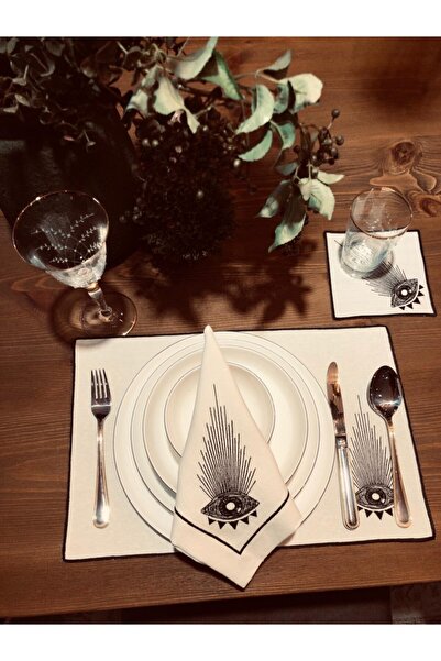 ge living 4 чорні сервірувальні тарілки з чорним візерунком