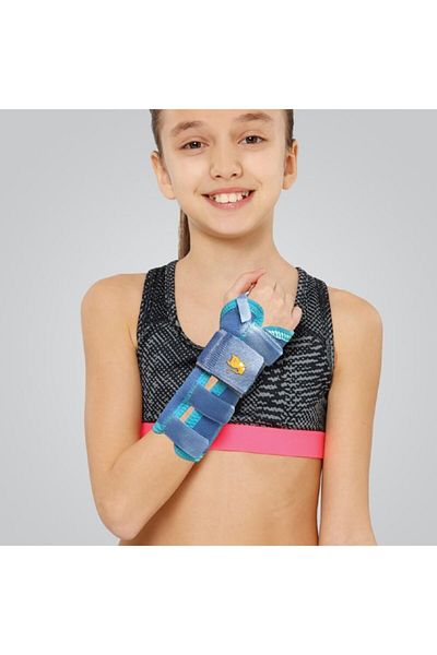 Aurafix Children's Hand Wrist Brace (right) Dg-19