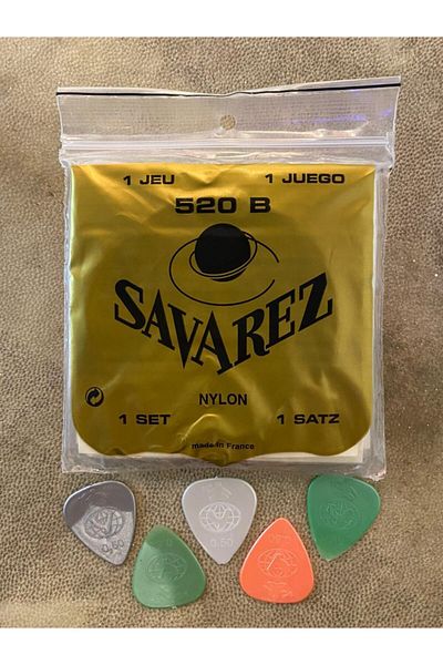 Savarez Classic Guitar String 5 Pieces Plectrums 520b