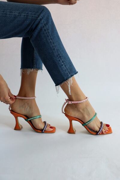 Ömer Ediz Shoes Цветни сандали с детайли от сатенени камъни