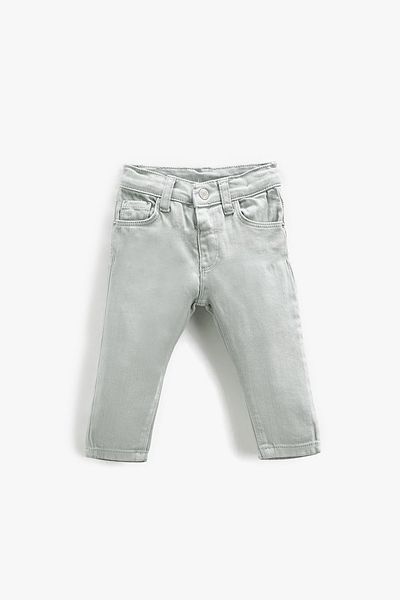 Koton Baby-Jungen-Jeanshose mit schmaler Passform und Taschen, 3smb40008td