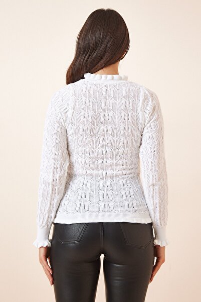 Happiness İstanbul Pulover de damă, alb, cu guler rotit cu volane, tricotaj, YY00127