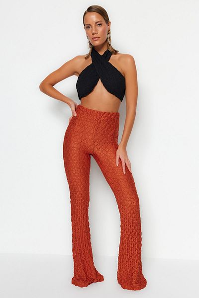Trendyol Collection Braune Strickhose TBESS23PL00005