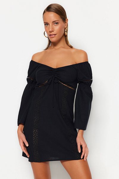 Trendyol Collection Μαύρο μίνι 100% βαμβακερό φόρεμα παραλίας με αξεσουάρ υφαντής κορδέλας TBESS23EL00207