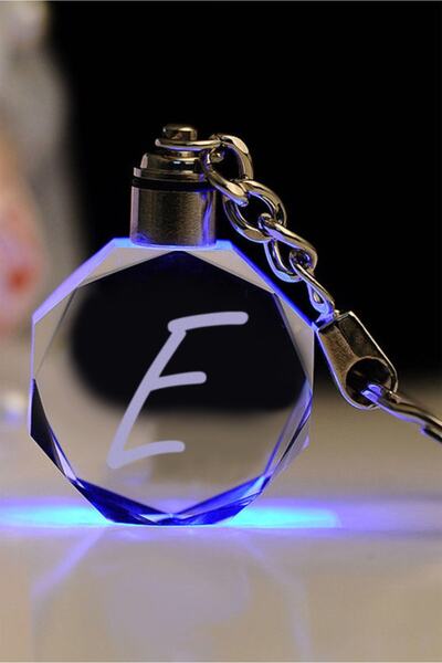 MERTKRİSTAL نمط حرف E - سلسلة مفاتيح مطرزة بالأحرف والزجاج