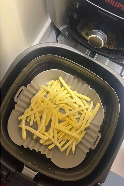 Buffer ® 3 Pieces Heat Resistant Washable Silicone Oven and Airfryer Square Model Baking Mat 20 Cm