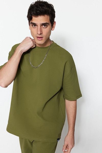 Trendyol Collection Товста футболка преміум-класу хакі 100 бавовна з етикеткою з текстурою TMNSS23TS00069
