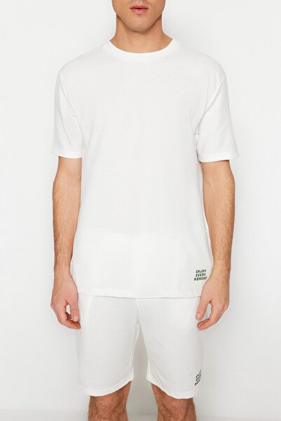 Trendyol Collection Unisex Ecru Regular Fit Knitted Shorts Pajamas Set TMNSS23PT00032