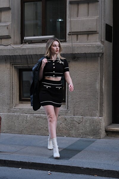 MY BELLA BUTİK Σετ πλεκτό γιακά πόλο και μαργαριταρένια κουμπιά με λεπτομέρει...