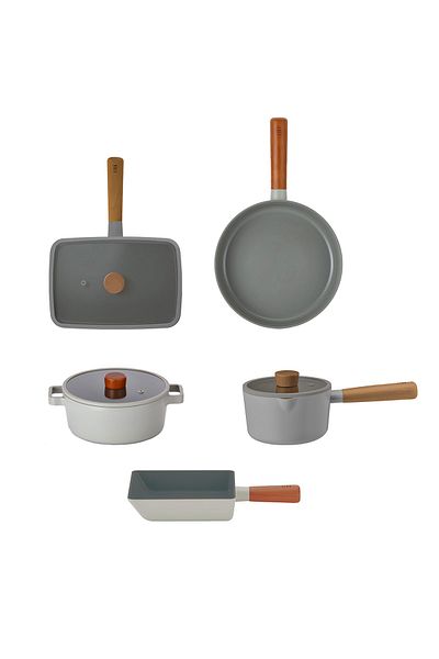 NEOFLAM Fika Gray Aluminum Casting Glass Lid 8 Piece Pot & Pan Set 15t16s18d26t29t