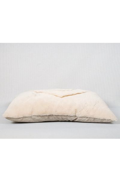 Dericibey White Plush Pillow with Gold Leaf