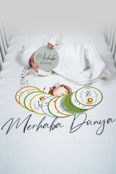 Tuğba Kuğu Newborn Muslin Blanket and Memory Cards Set - Turkish