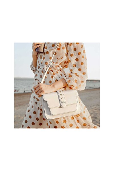 Victoria Hyde Shoulder bags