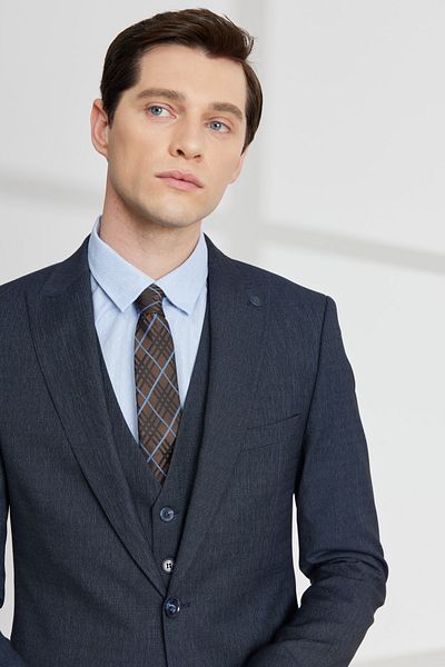 ALTINYILDIZ CLASSICS Men's Navy Blue Extra Slim Fit Slim Fit Swallow Collar Vest Suit