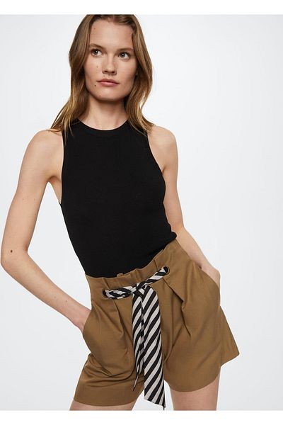 MANGO Woman Pantaloni scurți pliați