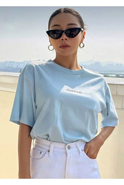 LOUİSA Tricou de damă oversize, cu imprimeu clasic, albastru bebeluș