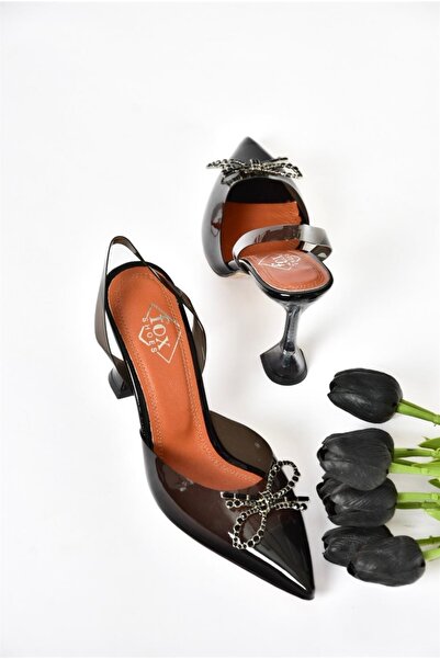 Fox Shoes P931761923 Čierne priehľadné dámske topánky na tenkom opätku