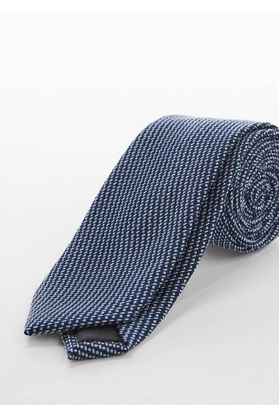 MANGO Man Knitterfreie, geformte Krawatte