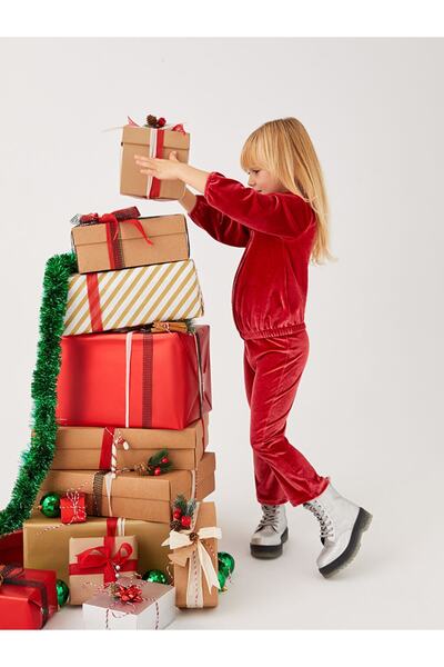 LC Waikiki Baby Collar Long Sleeve Baby Girl Velvet Cardigan and Leggings Set of 2