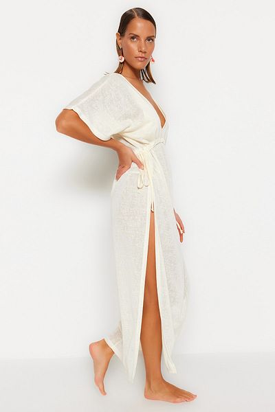 Trendyol Collection Kleid - Ecru - Shift