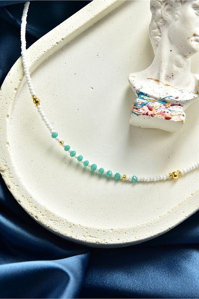 Fox Shoes White Sand Bead Anklet with Turquoise Stones