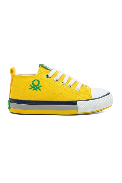 Benetton yellow shoes top