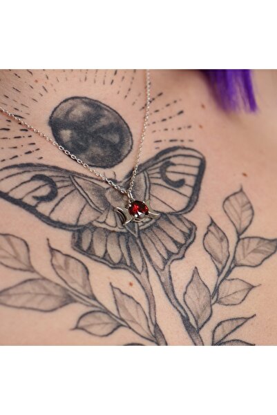 Moko Art Design İki Yanı Ay Şeklinde Garnet Taşlı 925 Gümüş Kolye